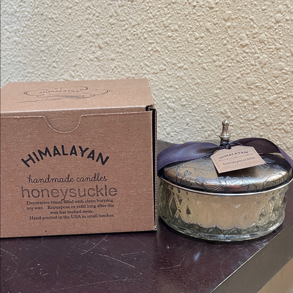 Himalayan Honeysuckle Handmade Candle - Silver & Clear Glass